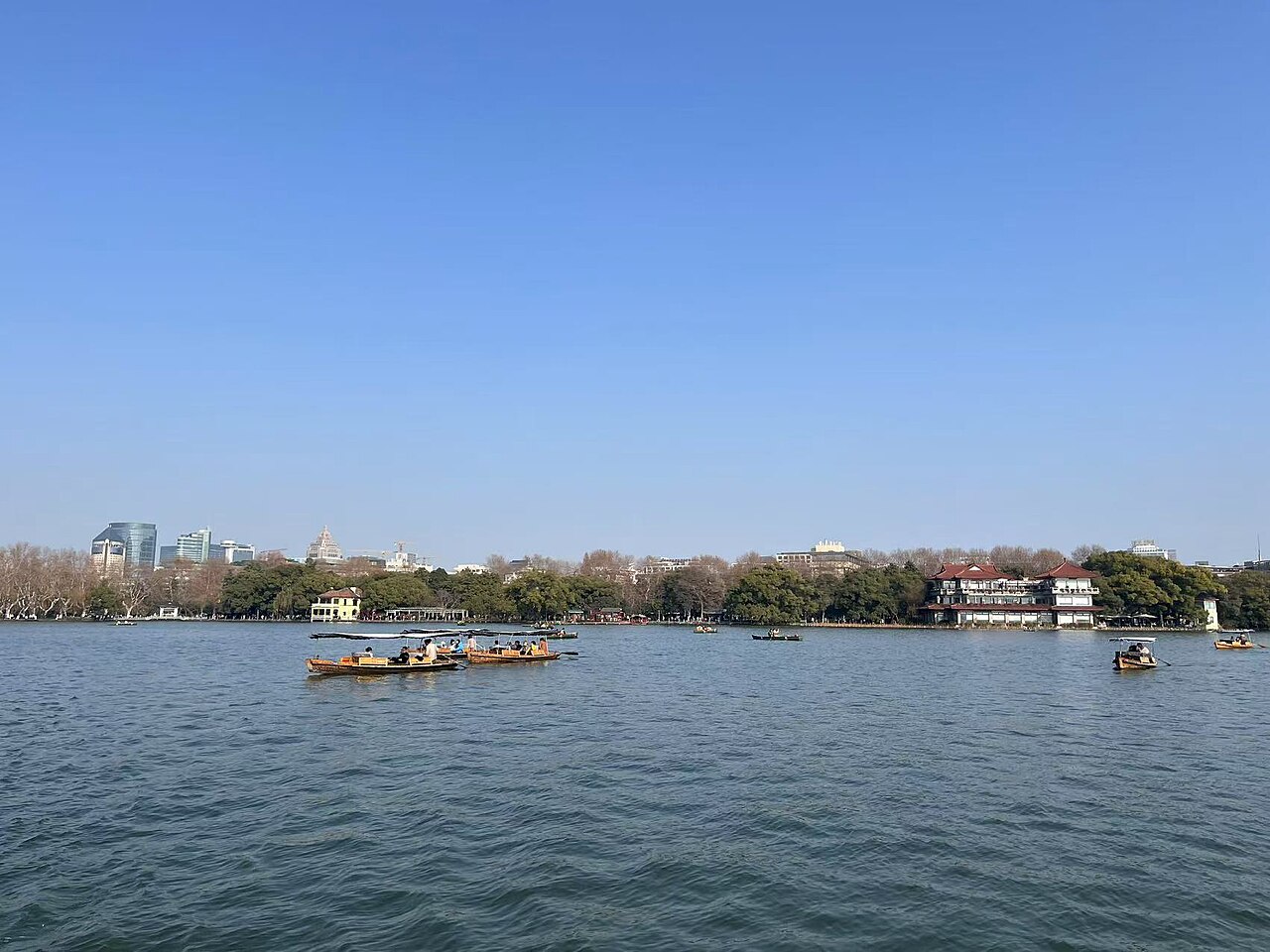 Hangzhou city life for nearby universities